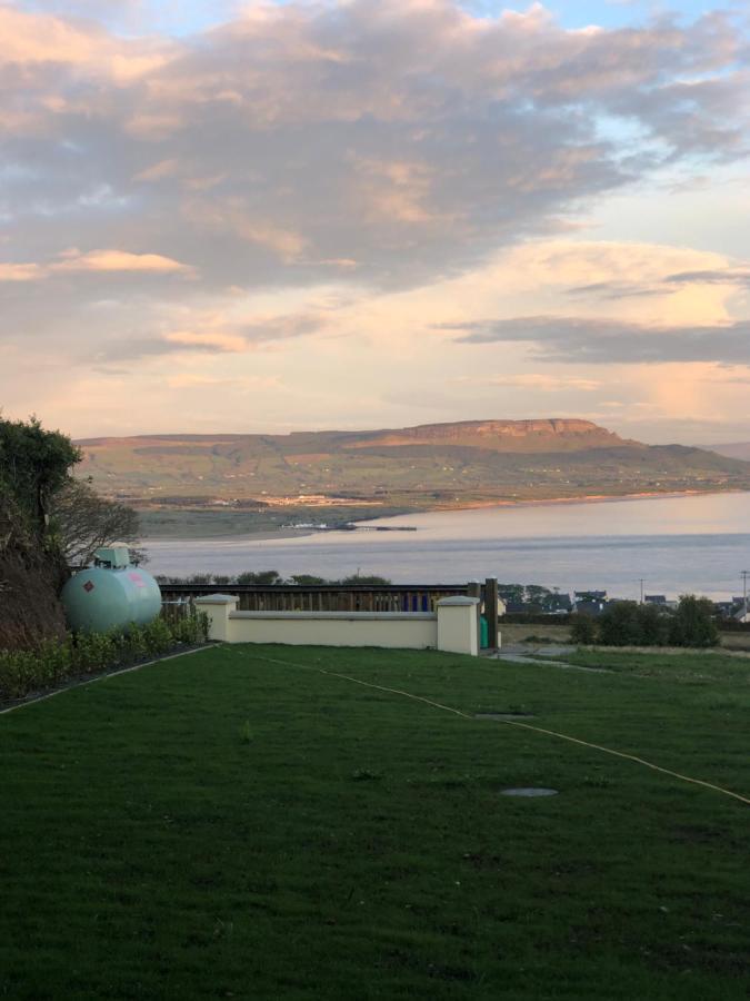 Foyle View Cabin Hotel Greencastle  Buitenkant foto